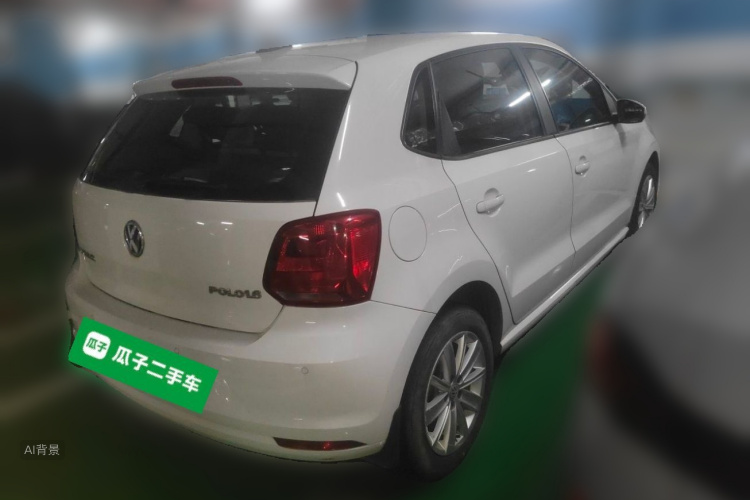Volkswagen Polo 2014 car image #7