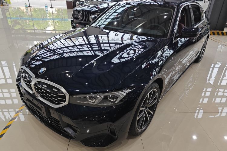 BMW 3 Series 2022 #2 BMW 3 Series 2022 car image #2