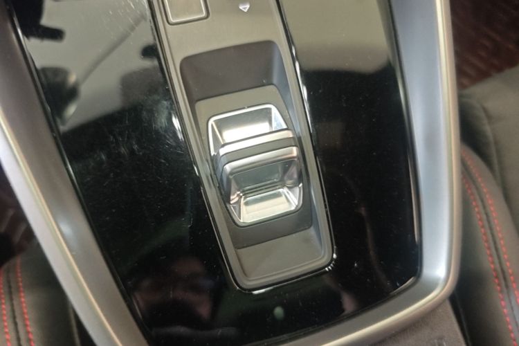 Audi A3 2023 car image #16