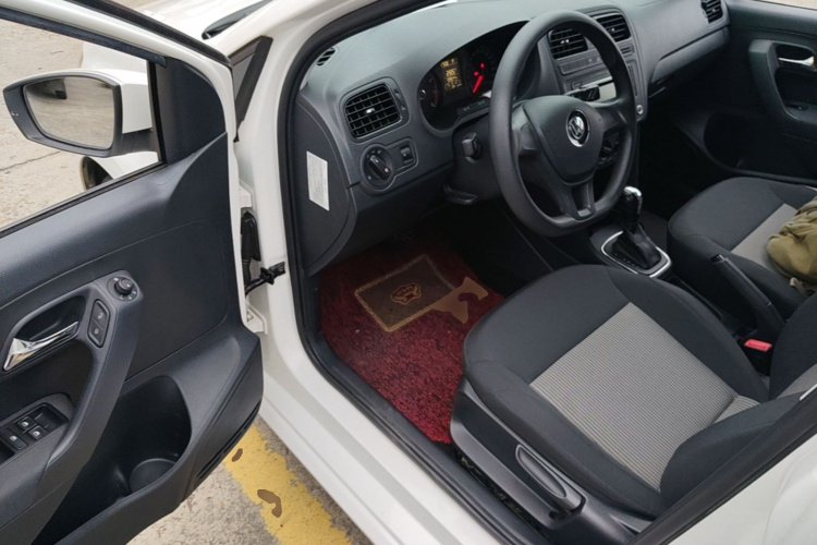 Volkswagen Polo 2018 #16 Volkswagen Polo 2018 car image #16