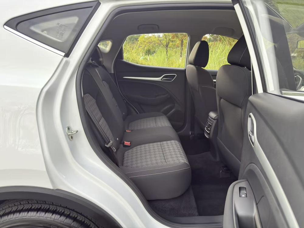 MG ZS 2022 car image #30