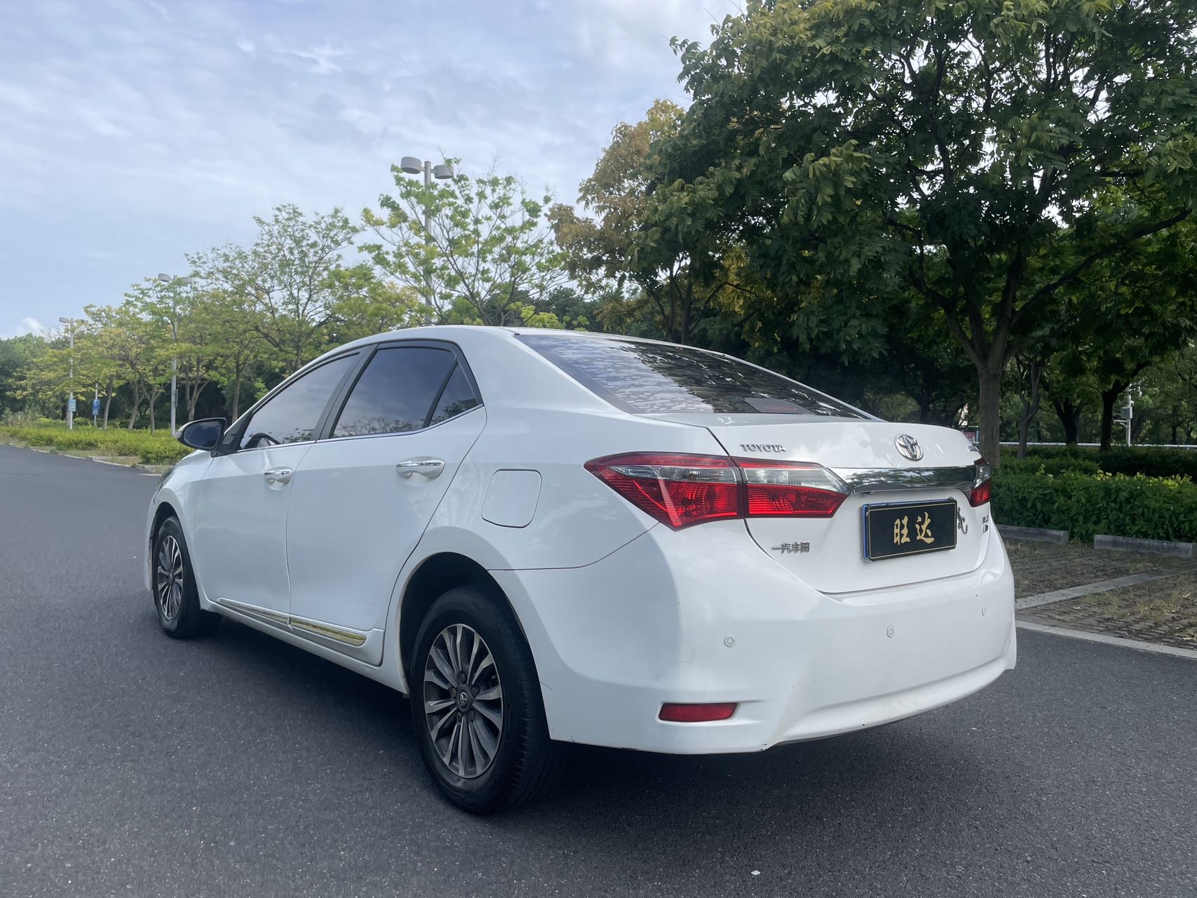 Toyota Corolla 2018 car image #9
