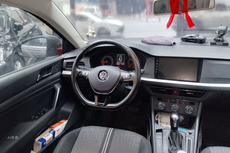 Volkswagen Lavida 2019 car image #12