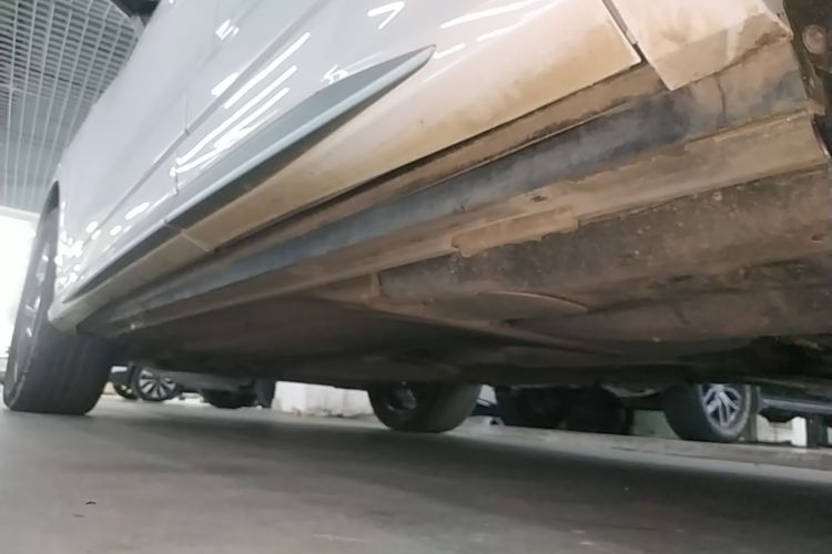 Audi Q3 2021 car image #27