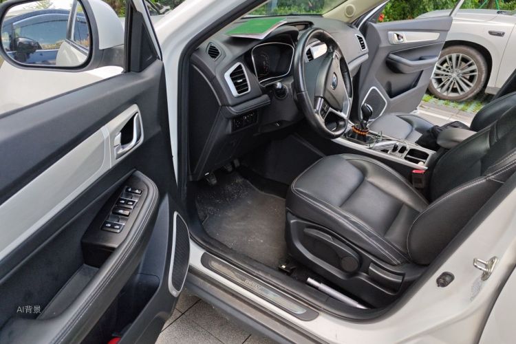 GEELY Vision X6 2018 car image #18