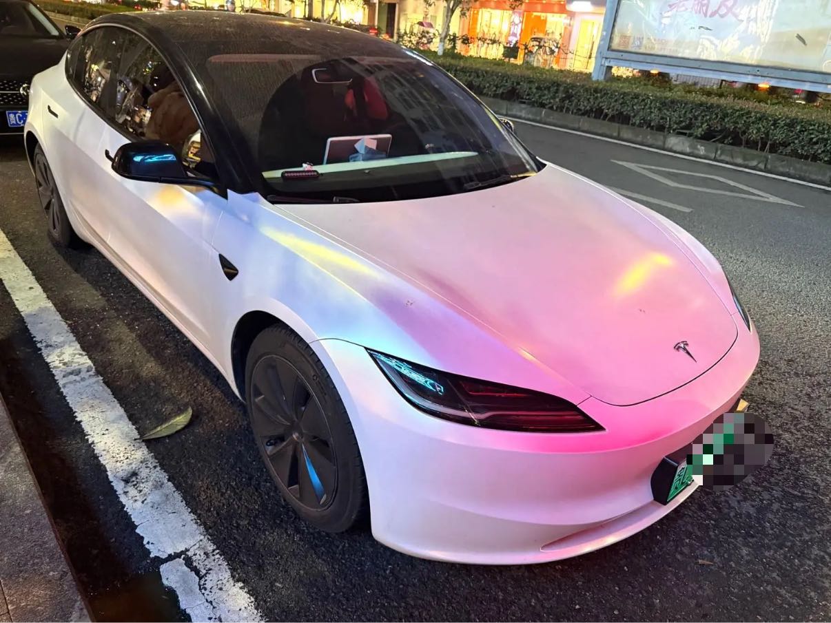 Tesla Model 3 2024 #3 Tesla Model 3 2024 صورة سيارة #3