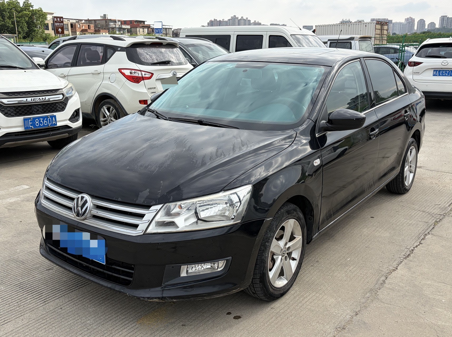 Volkswagen Santana 2015 car image 