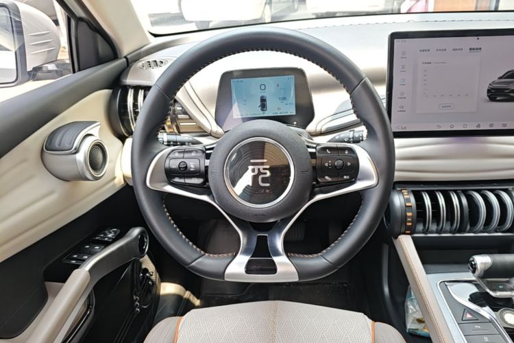 BYD Yuan Plus 2023 immagine di auto #12