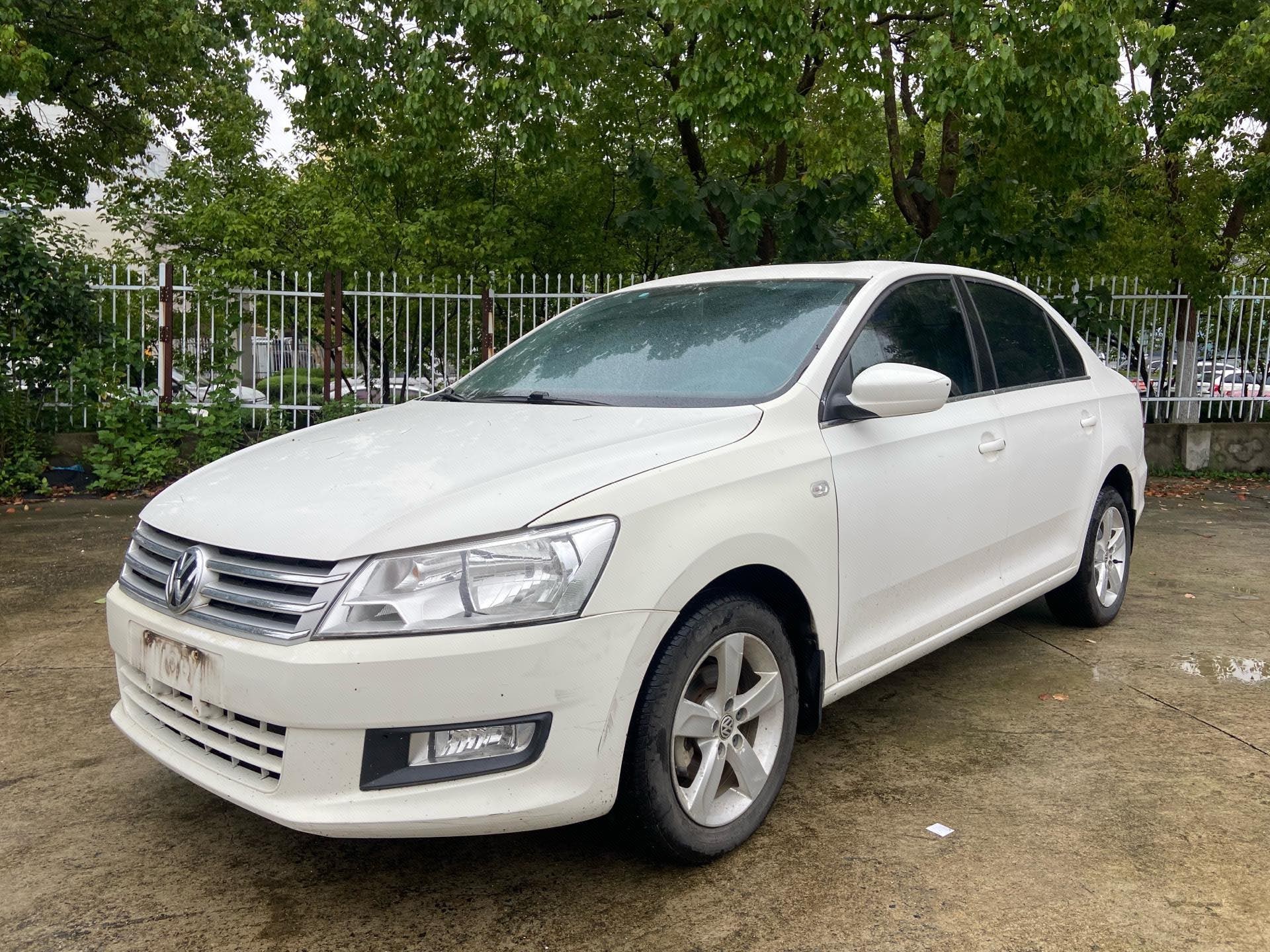 Volkswagen Santana 2014 Volkswagen Santana 2014 car image