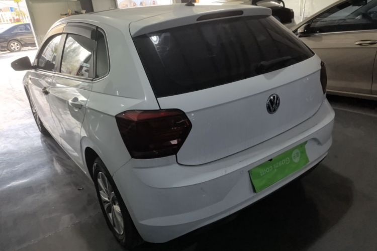 Volkswagen Polo 2019 car image #5