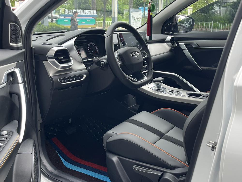 GEELY Coolray 2024 #13 GEELY Coolray 2024 car image #13