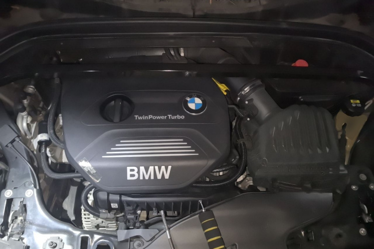 BMW X1 2018 #22 BMW X1 2018 imagem de carro #22