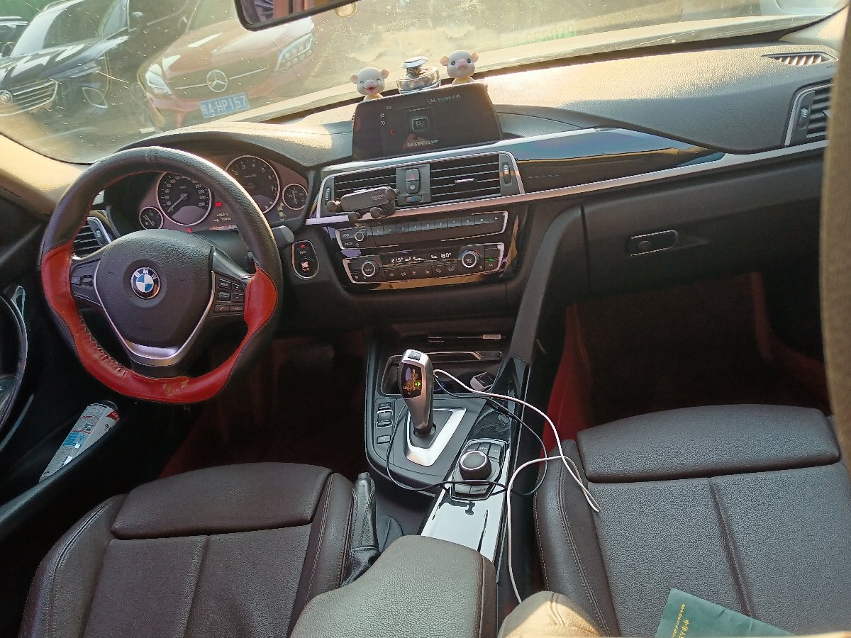 BMW 3 Series 2018 #4 BMW 3 Series 2018 car image #4