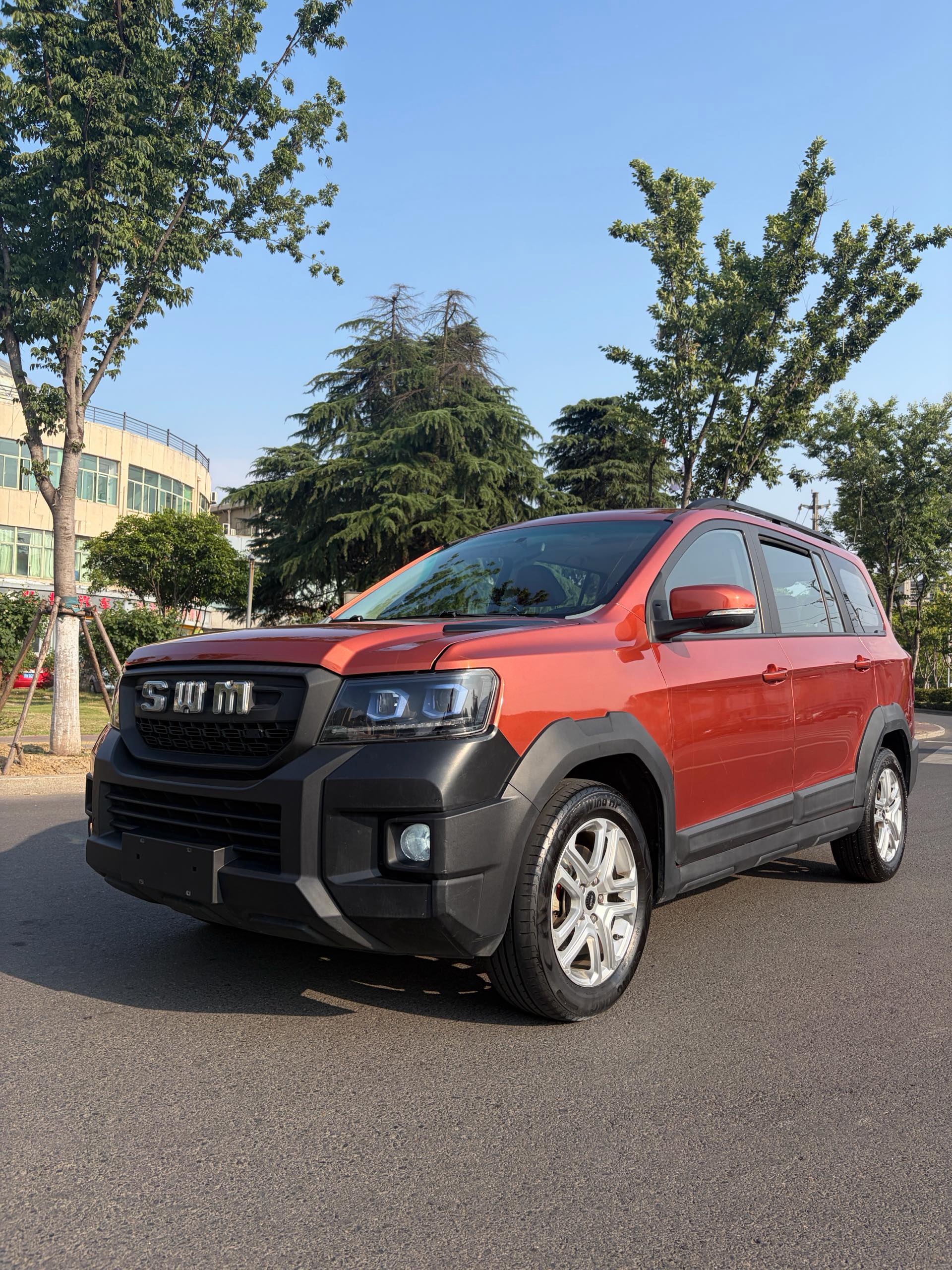 SWM Tiger 2024 immagine di auto 