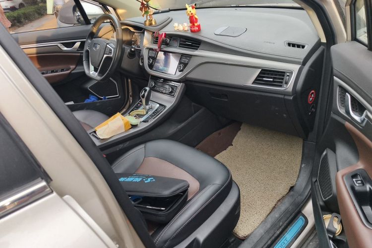 GEELY Emgrand GS 2018 #23 GEELY Emgrand GS 2018 car image #23