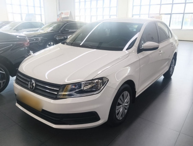 Volkswagen Santana 2023 صورة سيارة 