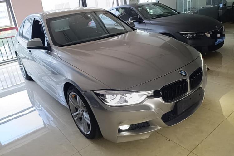 BMW 3 Series 2017 car image #6