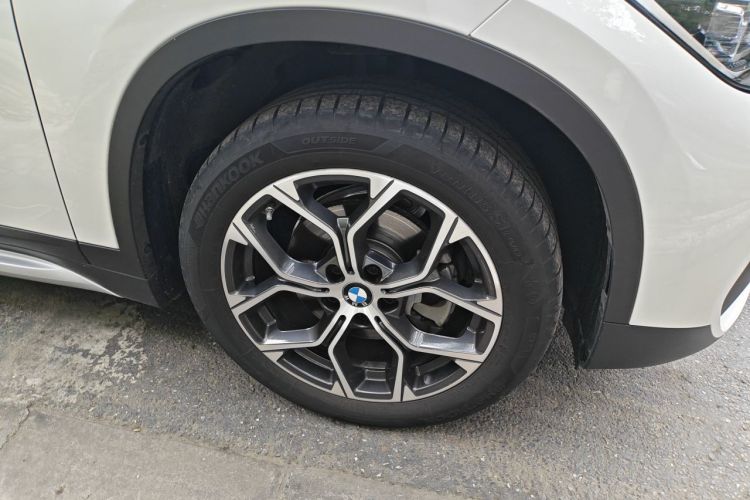 BMW X1 2022 #9 BMW X1 2022 car image #9