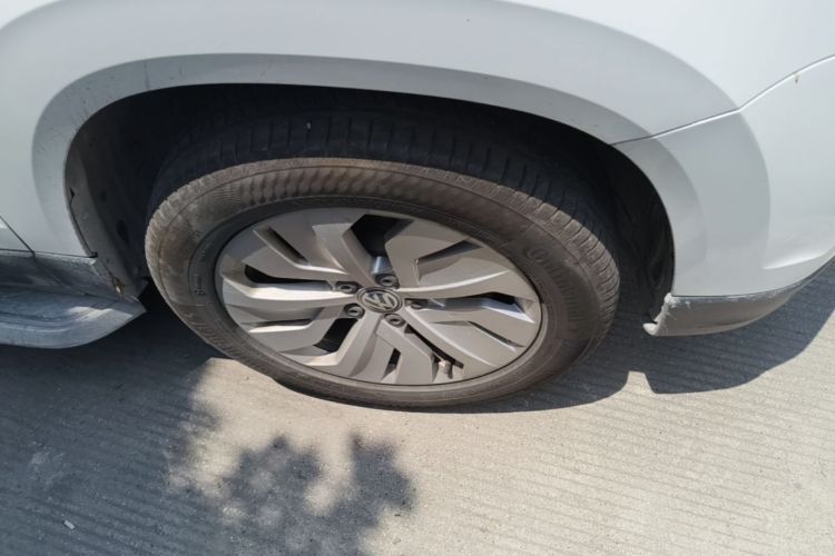 Volkswagen Tharu 2018 #9 Volkswagen Tharu 2018 image de voiture #9