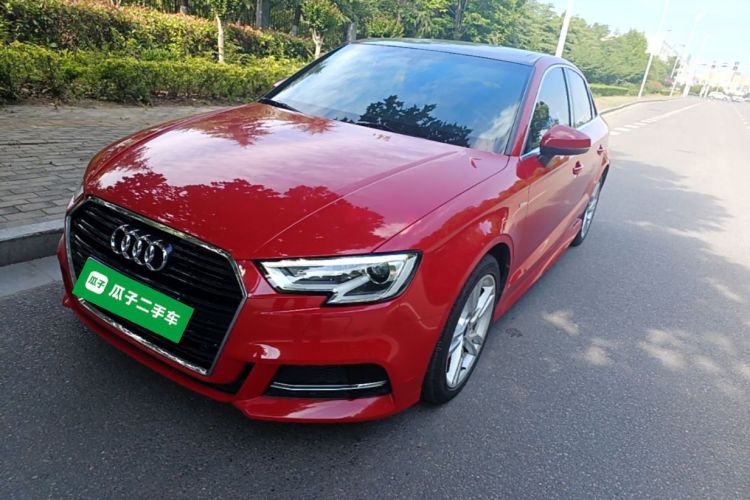 Audi A3 2018 immagine di auto #2