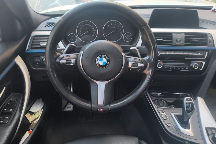 BMW 3 Series 2018 #11 BMW 3 Series 2018 car image #11