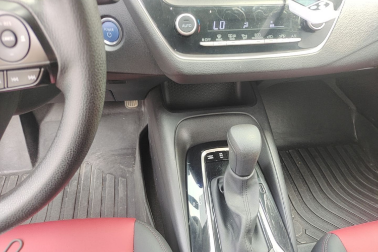 Toyota Corolla 2023 car image #10