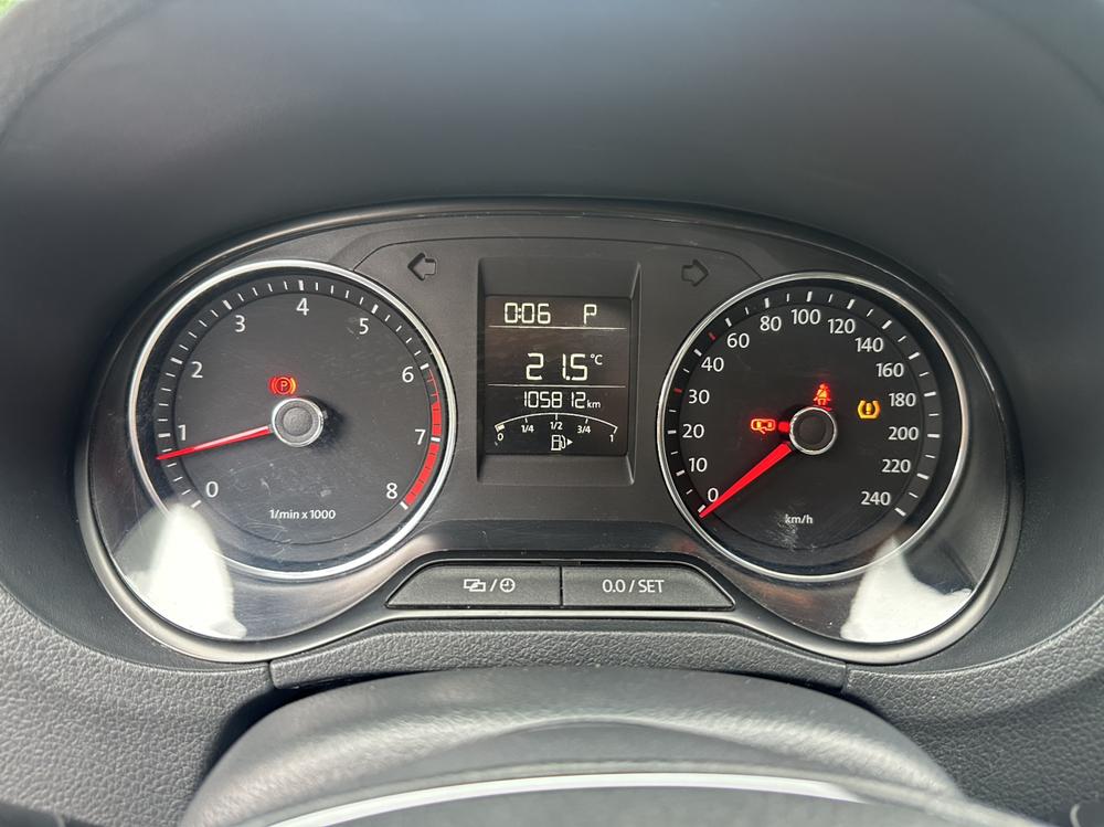 Volkswagen Polo 2015 #8 Volkswagen Polo 2015 car image #8