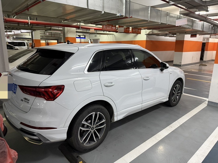 Audi Q3 2023 #5 Audi Q3 2023 car image #5