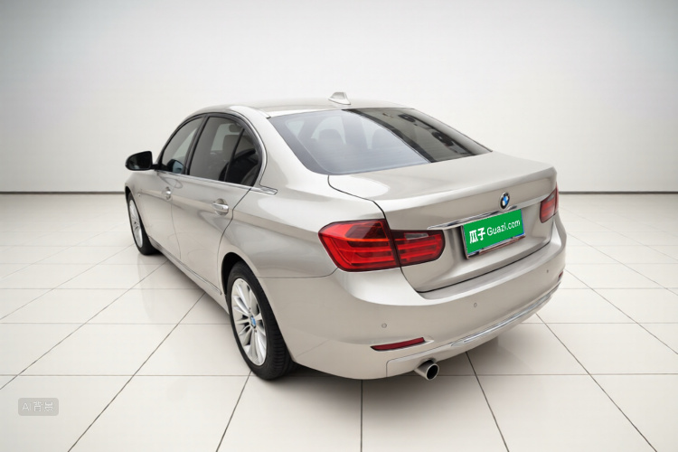 BMW 3 Series 2015 #5 BMW 3 Series 2015 car image #5