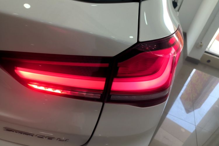 BMW X1 2021 #8 BMW X1 2021 car image #8