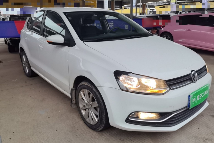 Volkswagen Polo 2015 #4 Volkswagen Polo 2015 car image #4