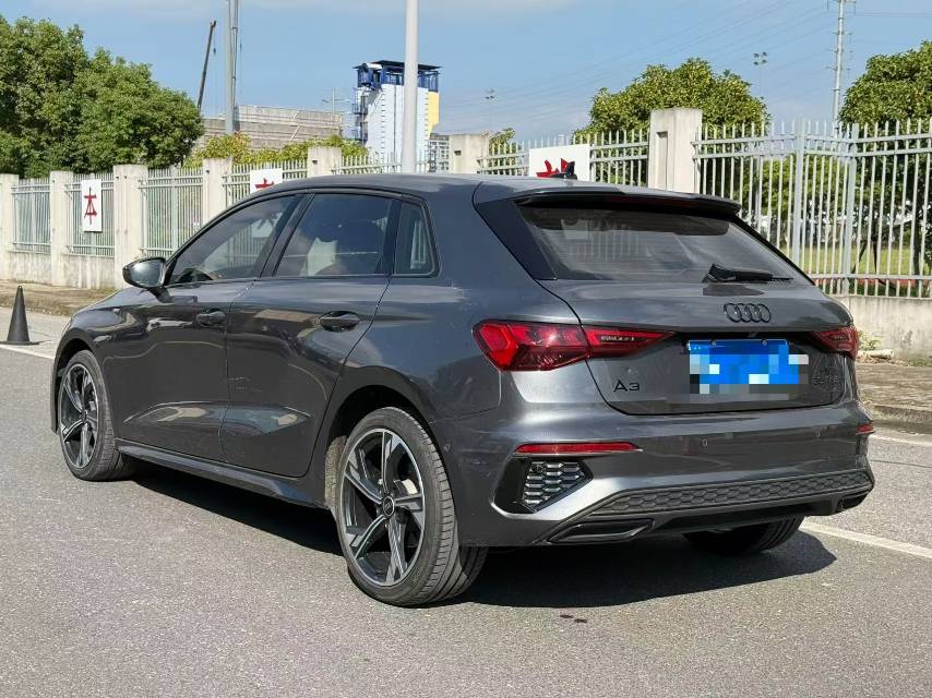 2023 image de voiture #7