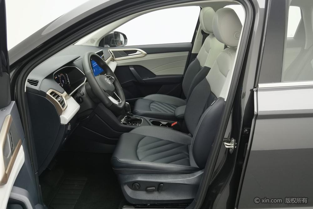 Volkswagen Tharu 2023 car image #17