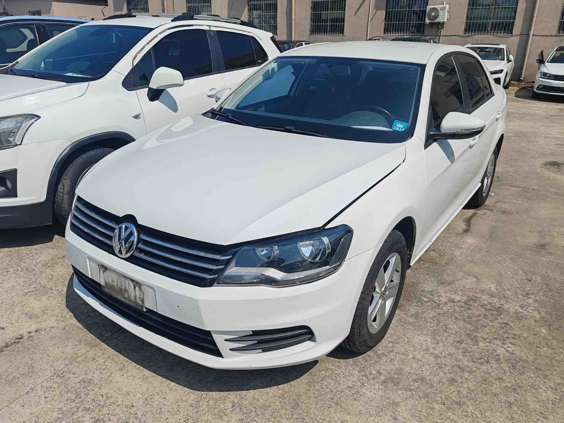 Volkswagen Bora 2015 Volkswagen Bora 2015 car image