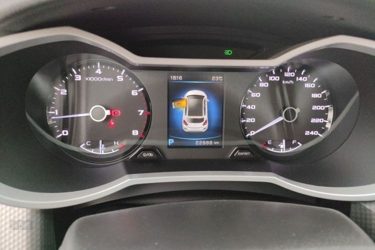 GEELY Emgrand GS 2017 صورة سيارة #13