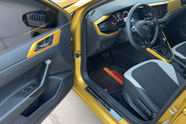 Volkswagen Polo 2019 #9 Volkswagen Polo 2019 car image #9