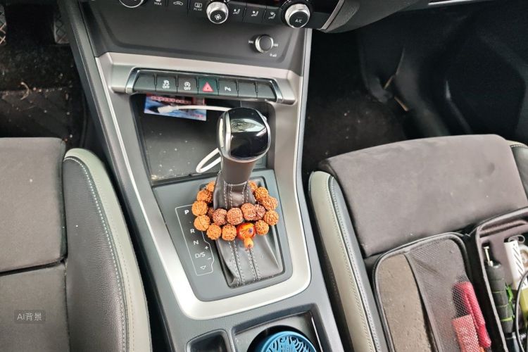 Audi Q3 2019 #16 Audi Q3 2019 car image #16