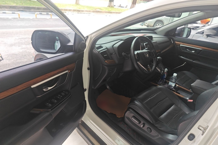 Honda CR-V 2019 car image #12