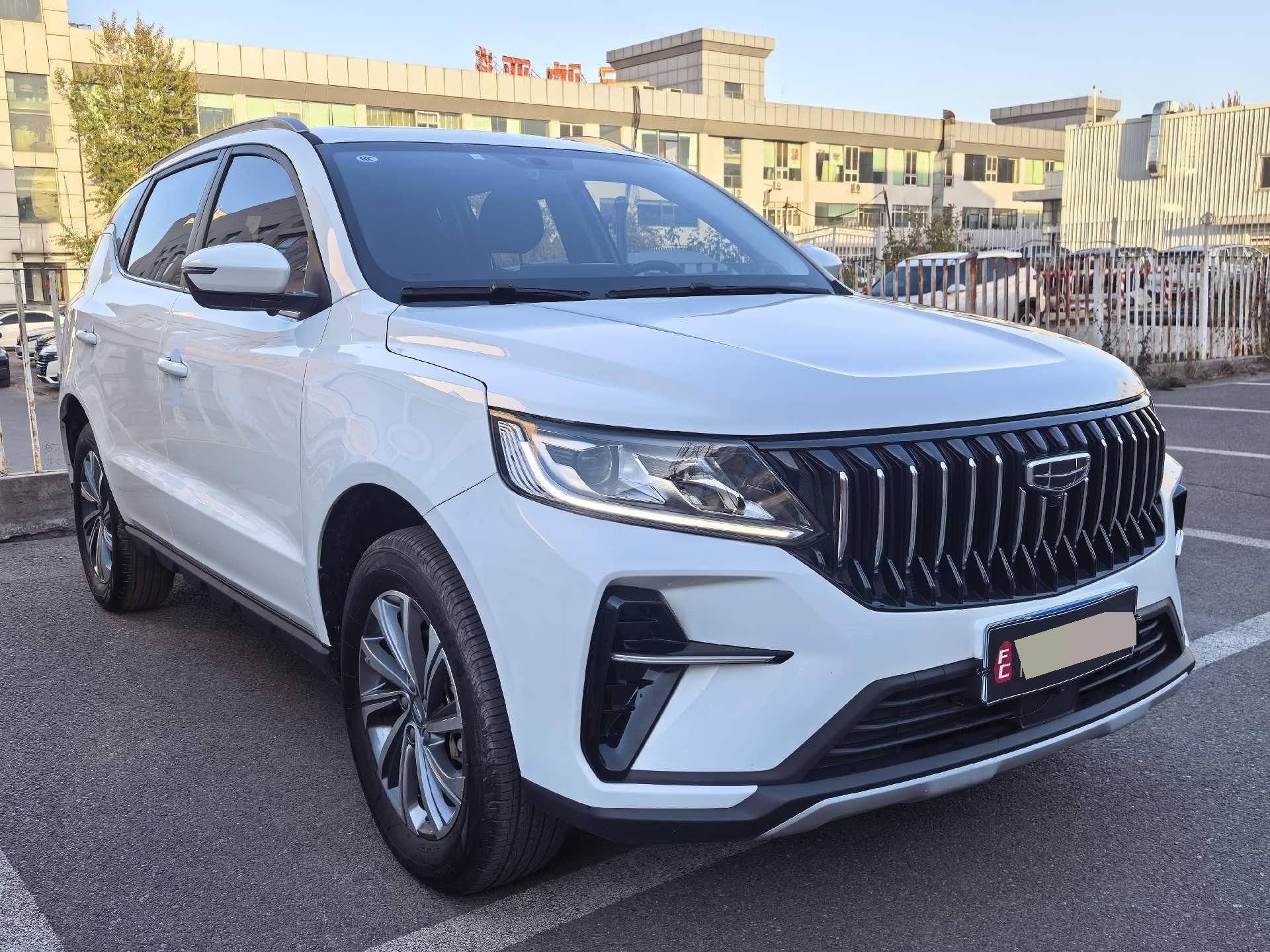 GEELY Vision X6 2023 car image #3