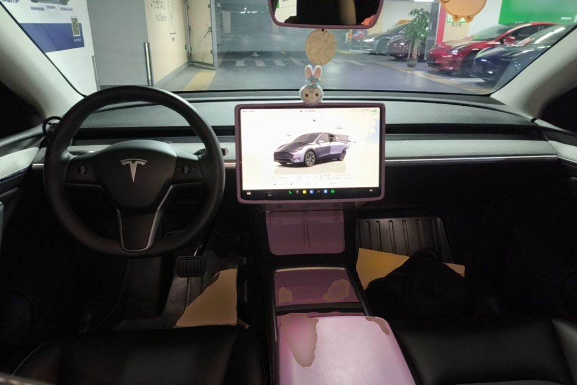 Tesla Model Y 2024 #15 Tesla Model Y 2024 car image #15