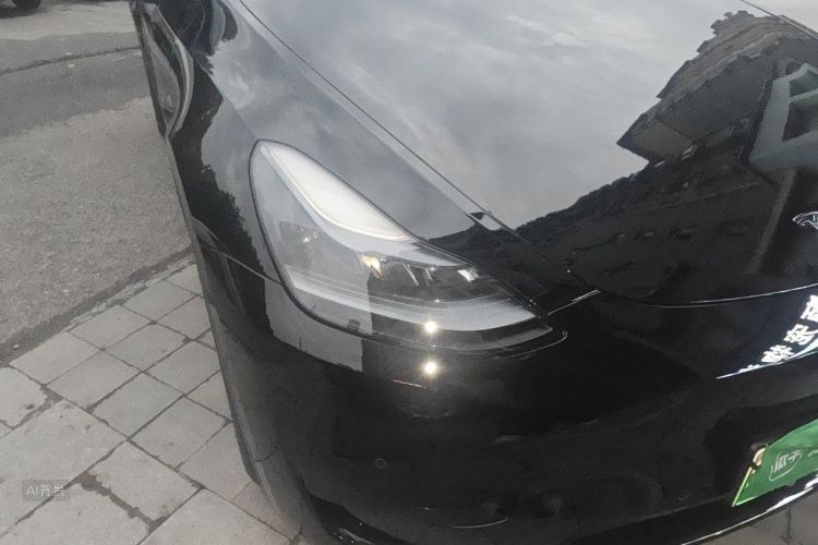 Tesla Model Y 2023 #8 Tesla Model Y 2023 car image #8