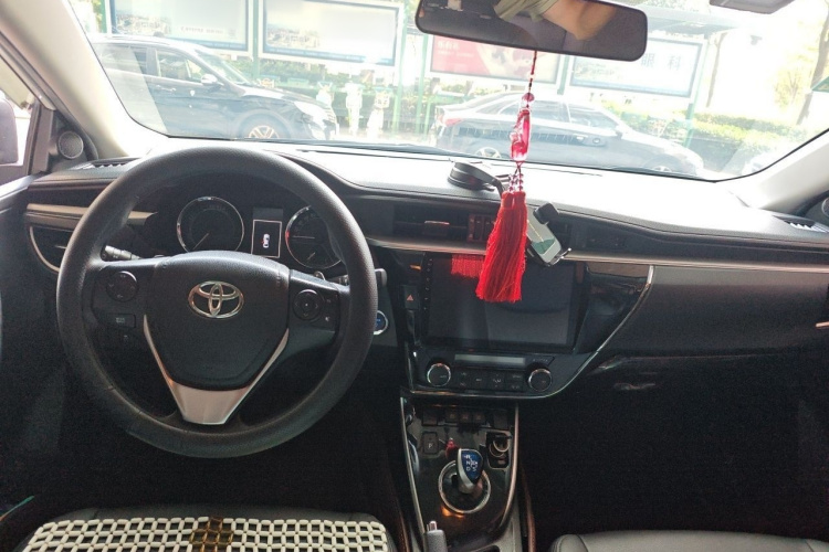 Toyota Corolla 2016 #12 Toyota Corolla 2016 car image #12