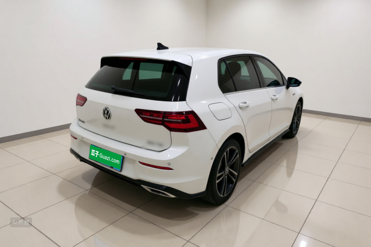 Volkswagen Golf 2021 #7 Volkswagen Golf 2021 صورة سيارة #7