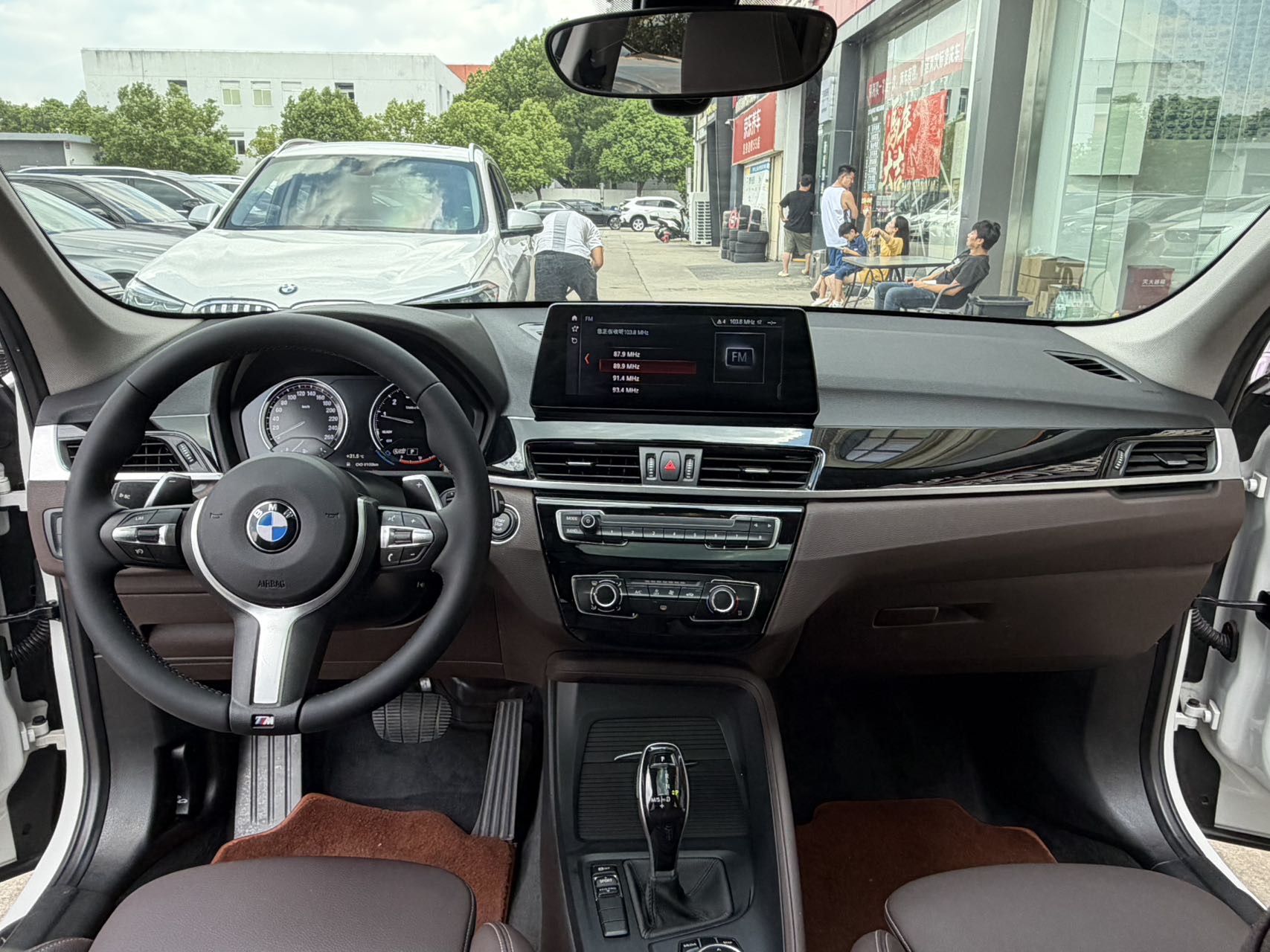 BMW X1 2021 car image #9