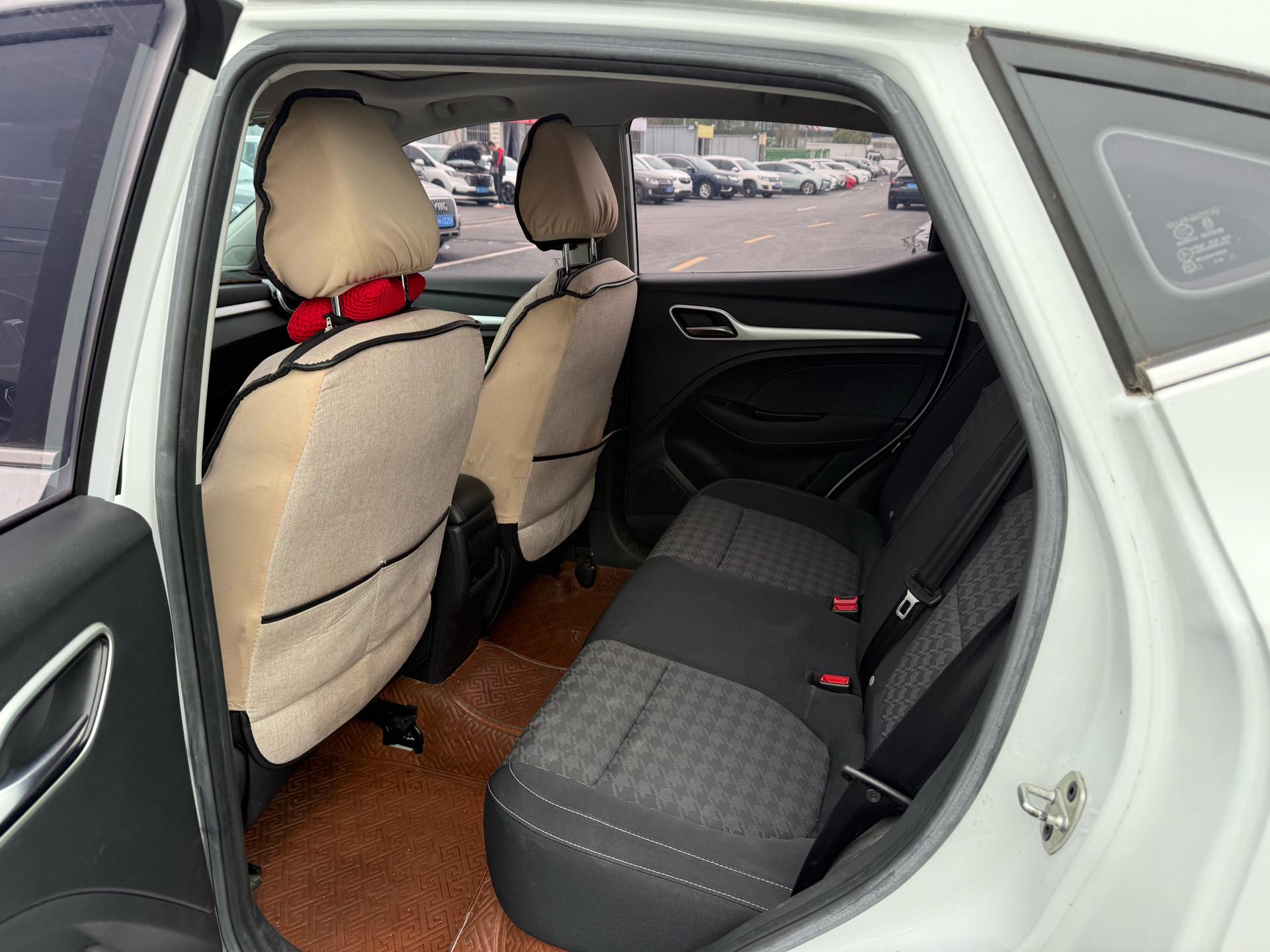 MG ZS 2020 car image #5