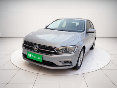 Volkswagen Bora 2016 car image 