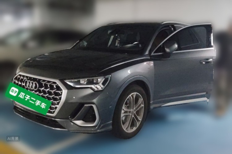 Audi Q3 2026 car image #2
