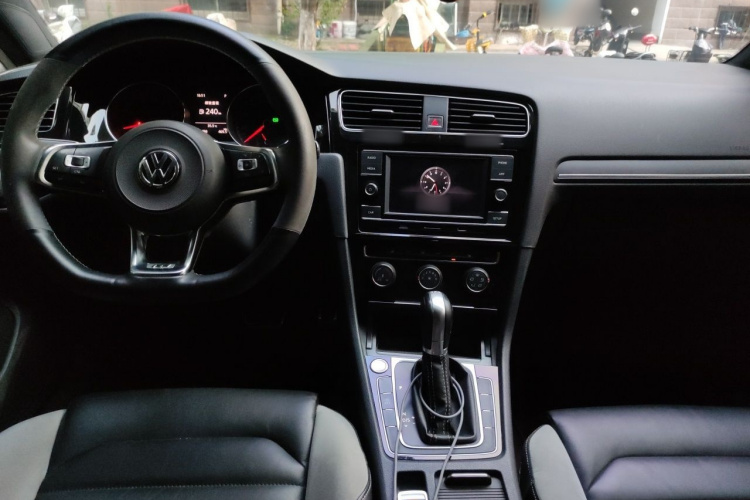 Volkswagen Golf 2018 #7 Volkswagen Golf 2018 car image #7