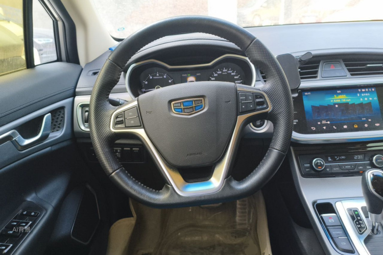 GEELY Emgrand GS 2018 car image #12