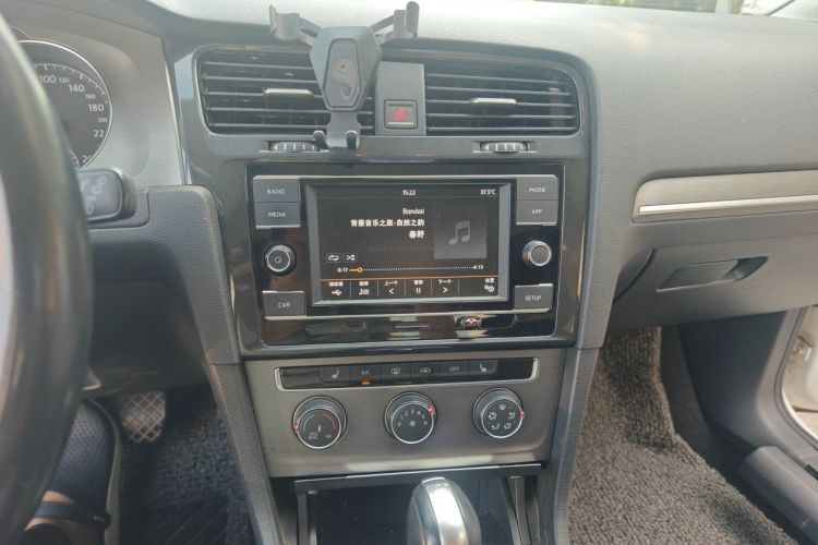 Volkswagen Golf 2015 #13 Volkswagen Golf 2015 car image #13
